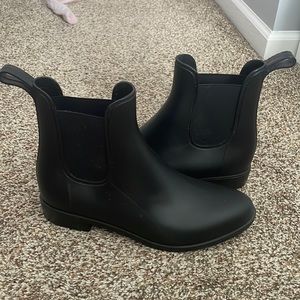 Black Capellini of New York booties